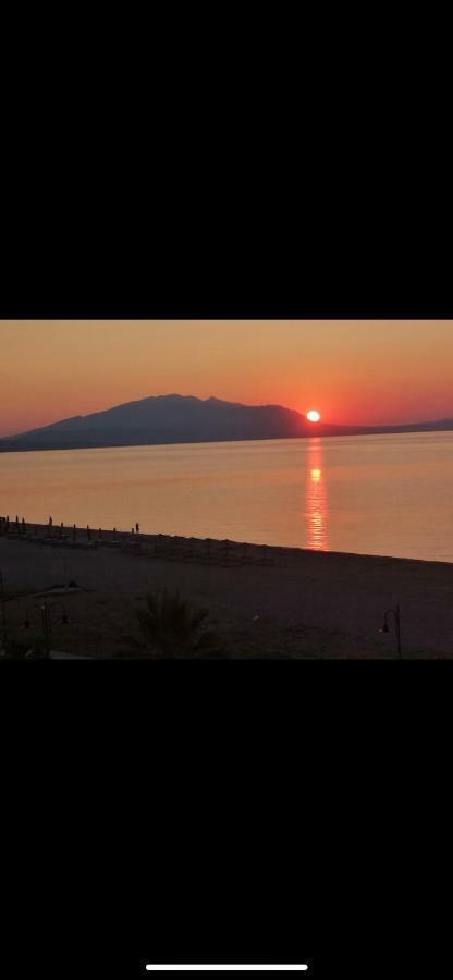 Villa Un Bel Posto Sea View Vrasná Zewnętrze zdjęcie